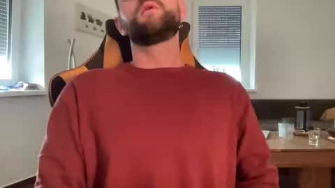 love bush online show from October 2025 08:15:02 AM