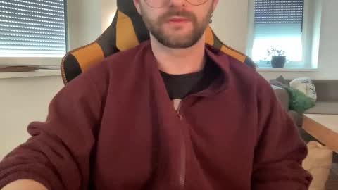 love bush online show from October 2025 10:34:02 AM