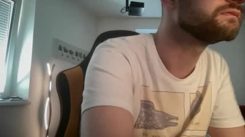 Snapshot of paulsimpsn chatting on March 2026 08:55:02 AM love bush online show from March 2026 08:55:02 AM