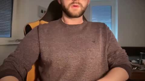 Snapshot of paulsimpsn chatting on March 2026 04:32:02 PM love bush online show from March 2026 04:32:02 PM