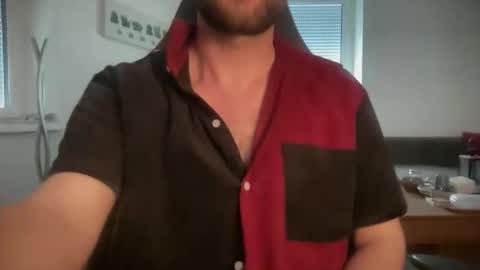 Snapshot of paulsimpsn chatting on March 2026 09:03:02 AM love bush online show from March 2026 09:03:02 AM