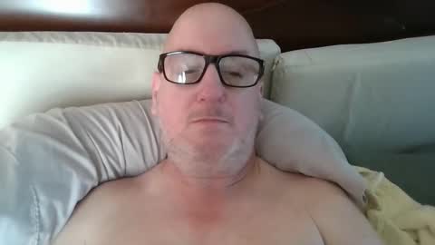 Paul online show from November 2025 06:26:01 PM