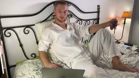 Snapshot of pavelrey chatting on June 2026 07:05:01 PM Pavel online show from June 2026 07:05:01 PM