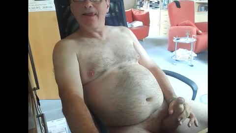 Pavlov aka Peter online show from September 2025 08:50:01 AM