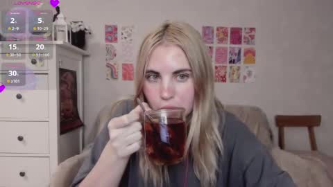 Allisses online show from February 2025 04:53:01 PM