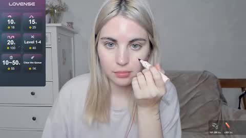 Allisses online show from November 2025 10:49:01 AM