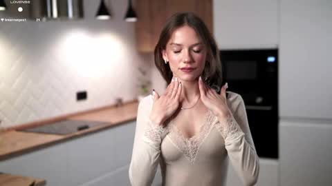 Snapshot of pazrapackii chatting on January 2026 03:56:01 AM Sexy Mila online show from January 2026 03:56:01 AM