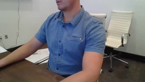 Snapshot of pbjelly88 chatting on February 2025 05:15:01 PM pbjelly88 online show from February 2025 05:15:01 PM