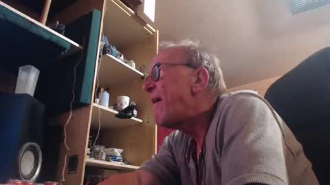 Snapshot of pc8474408 chatting on October 2025 11:09:02 AM pc8474408 online show from October 2025 11:09:02 AM