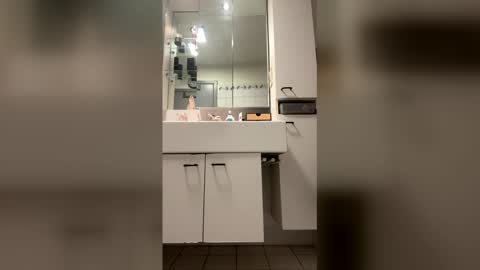 pe770100 online show from April 2026 06:08:01 AM