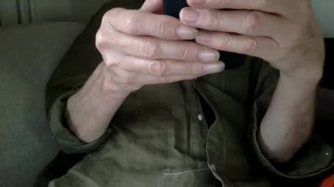 Snapshot of pea23 chatting on April 2026 03:42:02 PM pea23 online show from April 2026 03:42:02 PM