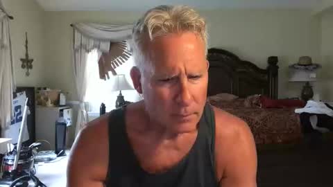 peacemakerone1 online show from April 2026 07:44:02 PM