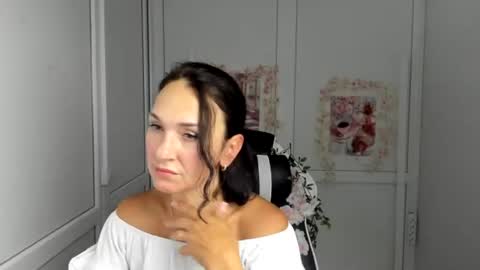 Snapshot of peachboomm chatting on August 2026 12:18:02 PM Christina online show from August 2026 12:18:02 PM