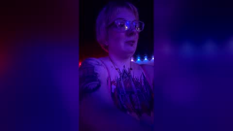 peachesandcream01 online show from May 2026 02:05:02 AM