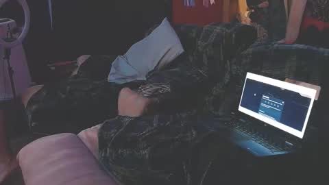 Snapshot of peachycream2017 chatting on February 2025 04:57:02 AM Peachycream2017 online show from February 2025 04:57:02 AM