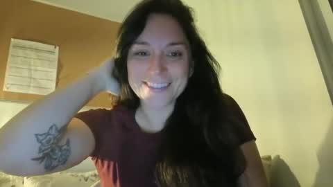 Snapshot of peachyxobsession chatting on October 2025 02:44:01 AM PeachyObsession online show from October 2025 02:44:01 AM