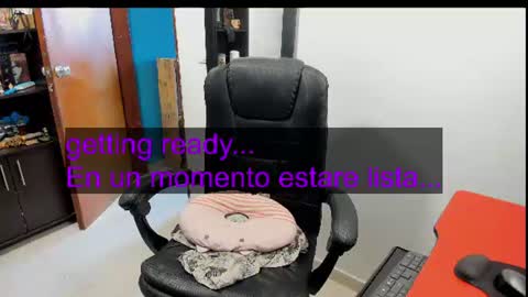 Snapshot of peanut_tangerine chatting on July 2026 07:05:01 PM Tangerine Penaut online show from July 2026 07:05:01 PM
