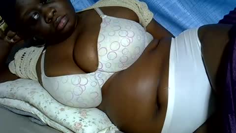 Snapshot of pearl_33 chatting on June 2026 01:33:01 PM Keci online show from June 2026 01:33:01 PM