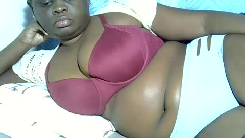 Snapshot of pearl_33 chatting on June 2026 01:58:02 PM Keci online show from June 2026 01:58:02 PM