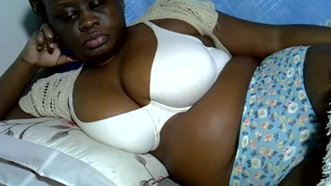 Snapshot of pearl_33 chatting on June 2026 11:04:01 AM Keci online show from June 2026 11:04:01 AM