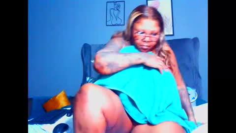 Pearl online show from November 2025 06:18:02 PM