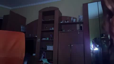 Snapshot of pearlinesilfies chatting on May 2026 06:09:01 PM Zlata online show from May 2026 06:09:01 PM