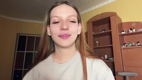 Snapshot of pearlinesilfies chatting on June 2026 05:26:02 PM Zlata online show from June 2026 05:26:02 PM