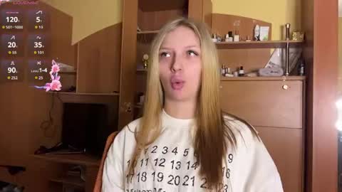 Snapshot of pearlinesilfies chatting on June 2026 04:33:01 PM Zlata online show from June 2026 04:33:01 PM