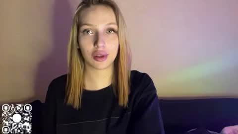 Snapshot of pearlinesilfies chatting on July 2026 03:36:01 PM Zlata online show from July 2026 03:36:01 PM