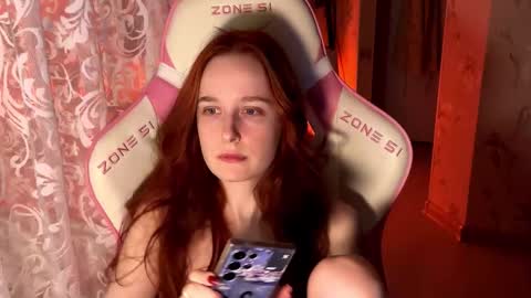 Adelina online show from September 2025 05:13:01 PM