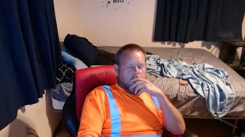 Snapshot of pecker40 chatting on September 2025 01:10:01 AM pecker40 online show from September 2025 01:10:01 AM