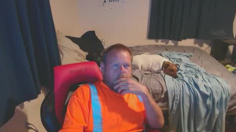 Snapshot of pecker40 chatting on October 2025 12:08:01 AM pecker40 online show from October 2025 12:08:01 AM