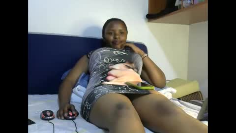 Snapshot of peekyshams chatting on February 2025 06:55:01 PM peekyshams online show from February 2025 06:55:01 PM