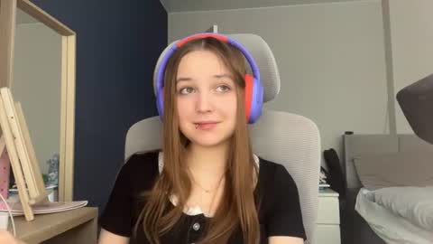 Luna Vale online show from July 2026 01:15:02 PM