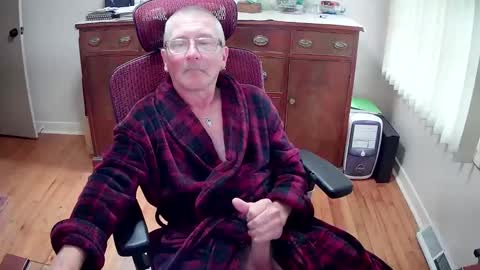 Snapshot of peepingmale chatting on May 2026 08:24:02 PM peepingmale online show from May 2026 08:24:02 PM
