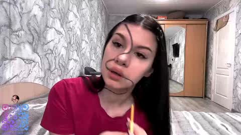 Snapshot of pekadark chatting on October 2025 07:10:02 AM HERES ALICE WELCOME EVERYONE LOVENSE DOMI REACT TO YOUR TIPS LETS MAKE A GREAT SHOW TOGETHER online show from October 2025 07:10:02 AM