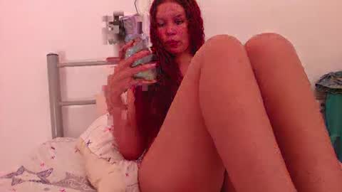 pelirroja_sexy online show from April 2026 02:14:02 PM