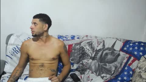 independent model online show from February 2025 09:07:01 AM