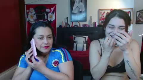 Snapshot of penelopeandmarilyn chatting on June 2026 02:18:02 PM Penelope and my girlfriend Marilyn online show from June 2026 02:18:02 PM