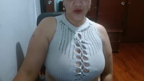 penelopefuckass online show from October 2025 04:22:01 AM