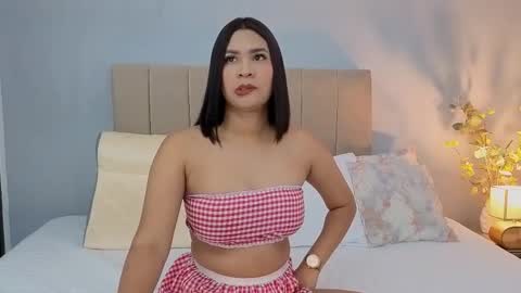 penelophe01 online show from March 2026 06:34:02 PM