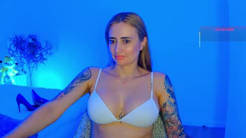 Hi Im Penelope  better vibrations  1111 online show from June 2026 08:45:02 PM