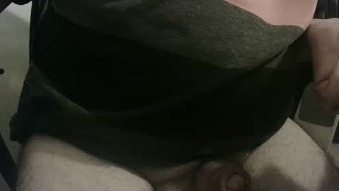 Snapshot of pepe_br chatting on November 2025 04:17:02 AM Pepe online show from November 2025 04:17:02 AM