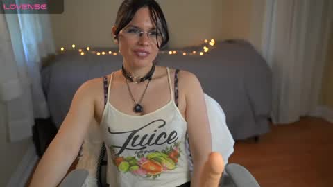 Snapshot of pepina_hot chatting on April 2026 08:57:02 PM pepina_hot online show from April 2026 08:57:02 PM