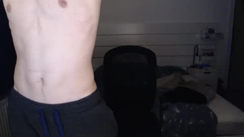 cutebelgianboy online show from December 2024 04:14:01 PM