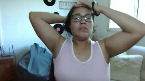 Megan online show from October 2025 03:31:02 PM