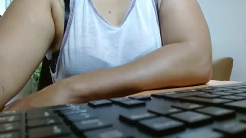 Megan online show from October 2025 03:57:02 PM