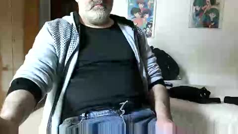 Snapshot of peppemarfy chatting on October 2025 11:32:02 AM Peppe online show from October 2025 11:32:02 AM