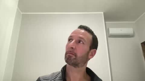 Snapshot of peppinslosqualo chatting on February 2025 08:20:02 PM peppinslosqualo online show from February 2025 08:20:02 PM