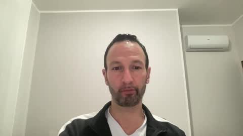 Snapshot of peppinslosqualo chatting on March 2025 07:45:02 PM peppinslosqualo online show from March 2025 07:45:02 PM